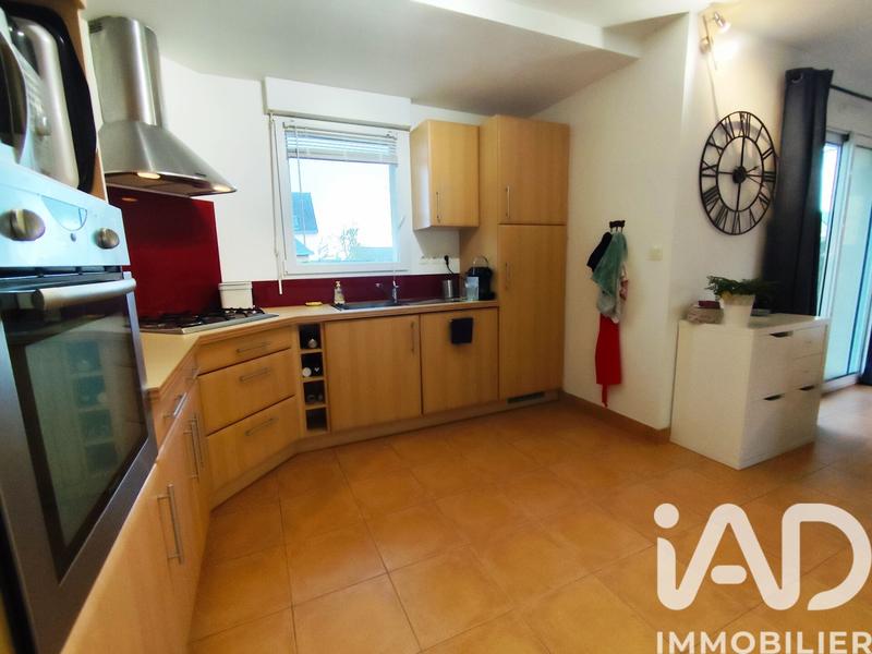 Maison - 95 m² - 5 pièces