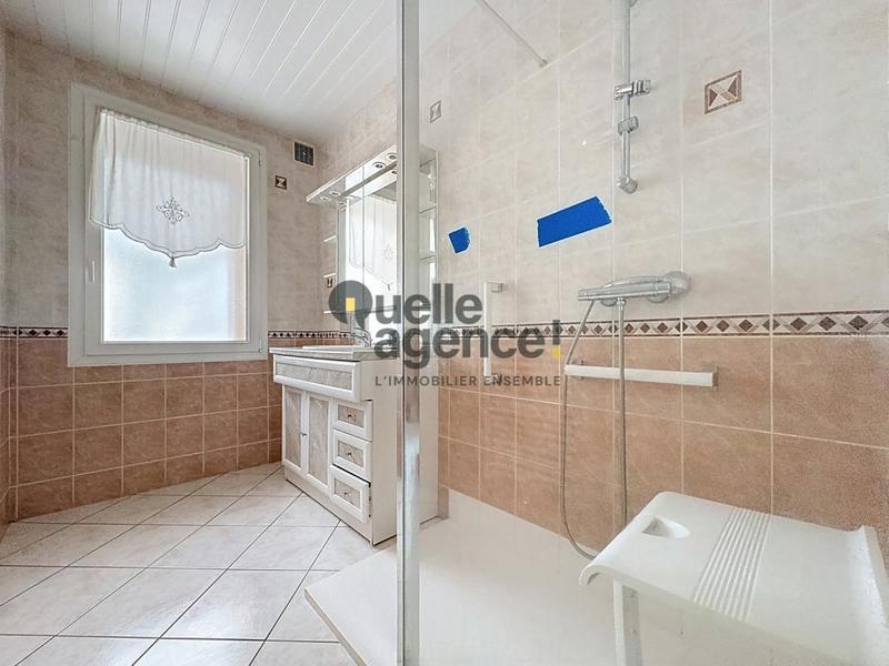 Maison - 102 m² - 4 pièces