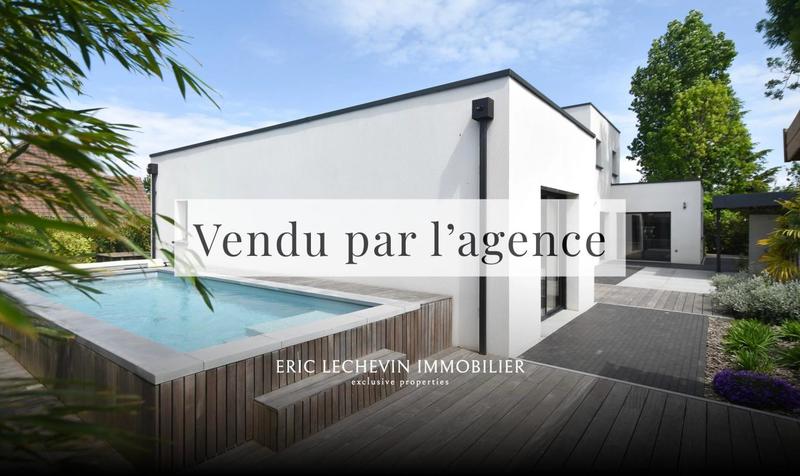 Villa - 180 m² - 8 pièces