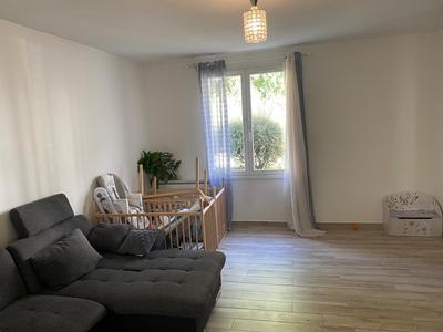 Maison - 97 m² - 5 pièces