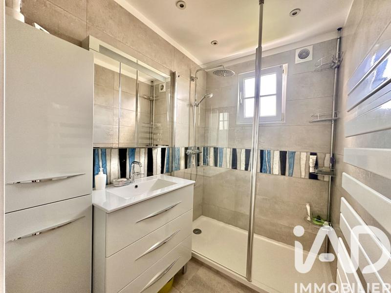 Maison - 104 m² - 5 pièces