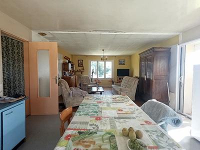 Maison - 135 m² - 6 pièces