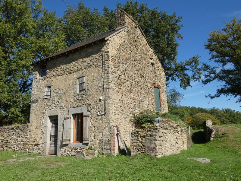 Maison ancienne - 60 m² - 2 pièces