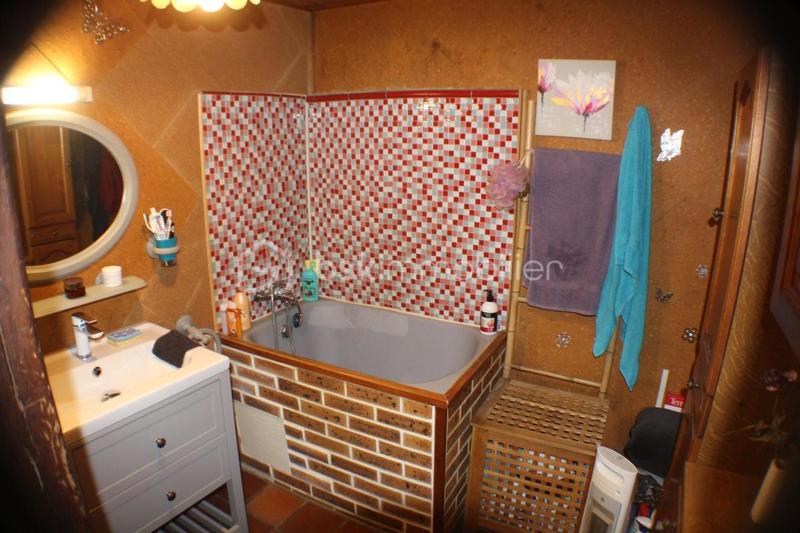 Maison - 96 m² - 4 pièces