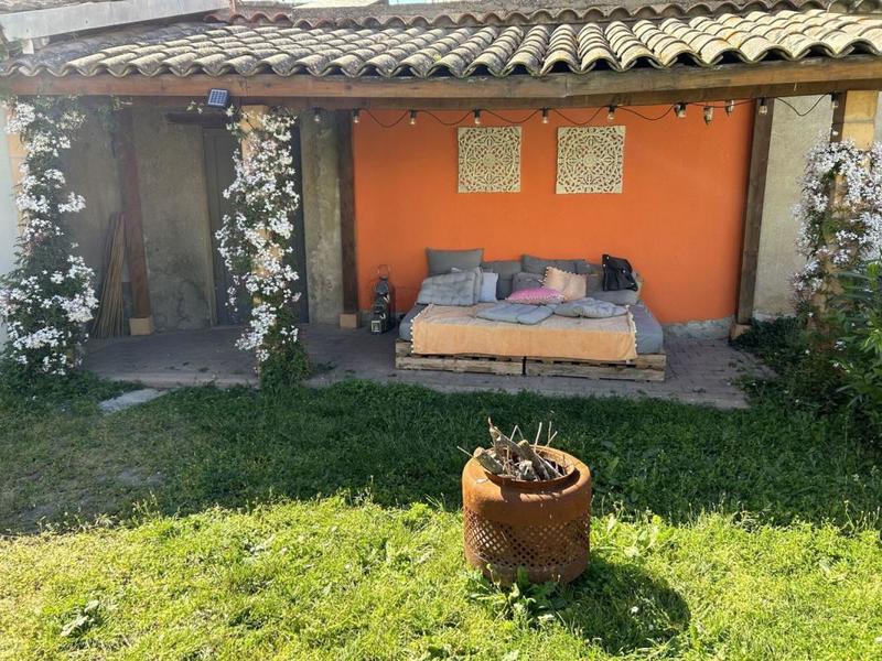 Maison - 220 m² - 6 pièces