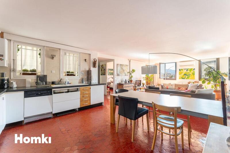 Appartement - 109 m² - 3 pièces