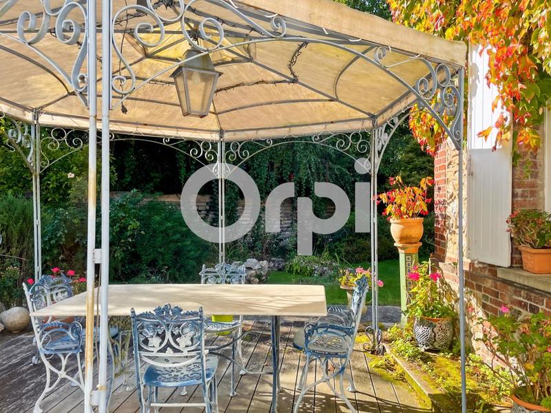 Propriété - 503 m² - 10 pièces