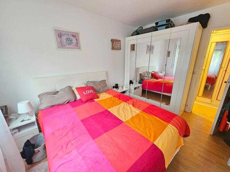 Appartement - 80 m² - 5 pièces