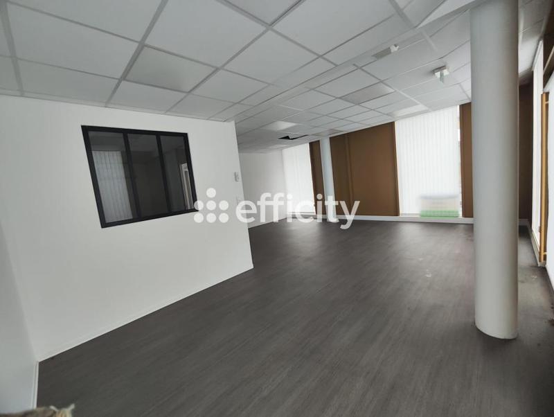 Bureau - 74 m² - 3 pièces