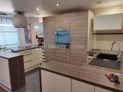 Appartement - 82 m² - 5 pièces