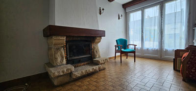 Maison - 11 243 m² - 5 pièces