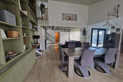 Maison - 146 m² - 5 pièces