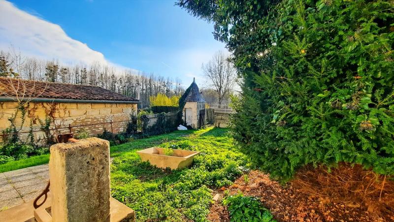 Maison de maîtres - 140 m² - 8 pièces