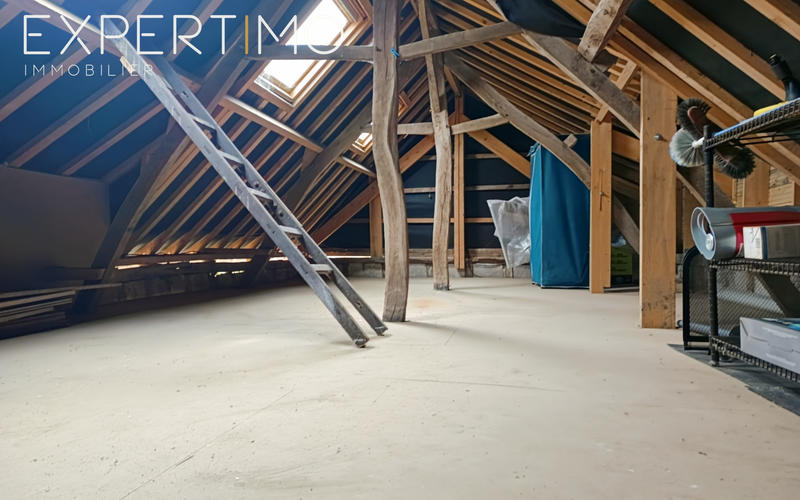 Maison - 101 m² - 5 pièces