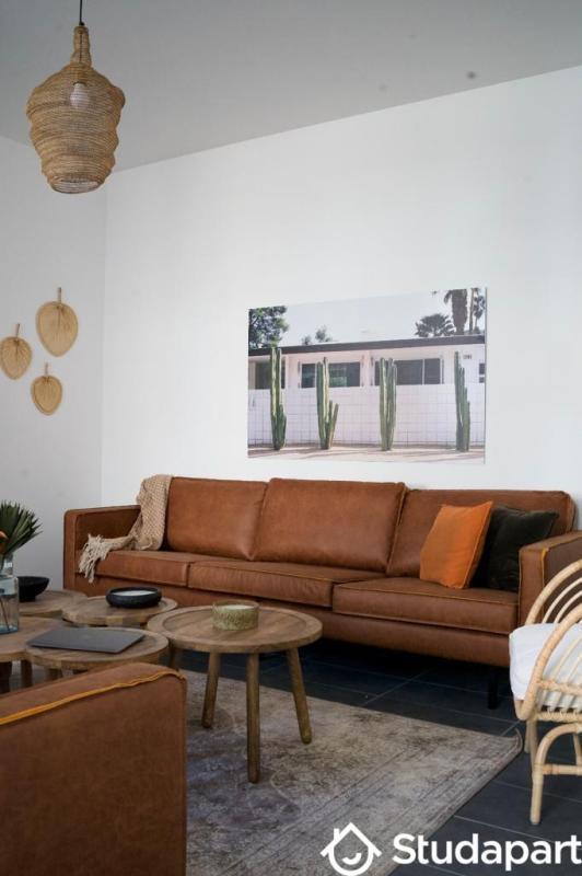 Chambre - 13 m² - 1 pièce