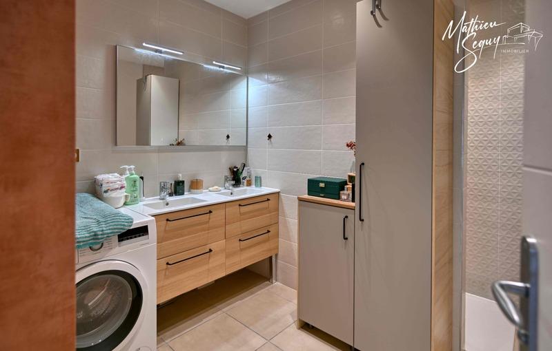 Appartement - 70 m² - 3 pièces