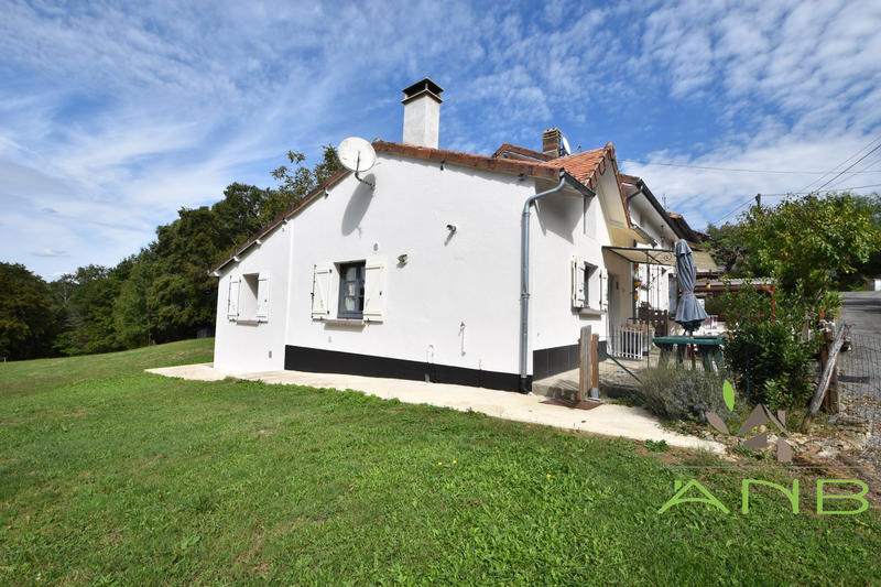 Maison - 143 m² - 5 pièces