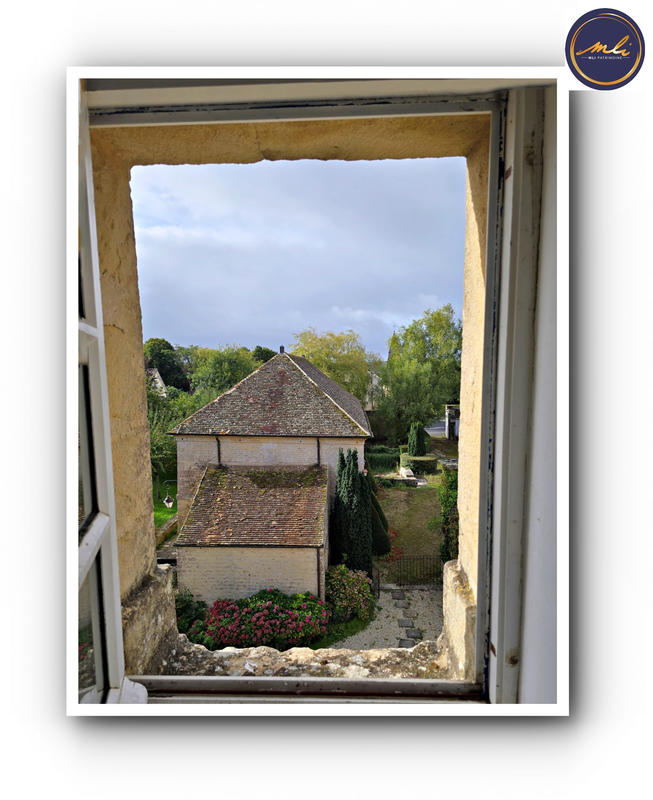 Manoir - 340 m² - 8 pièces