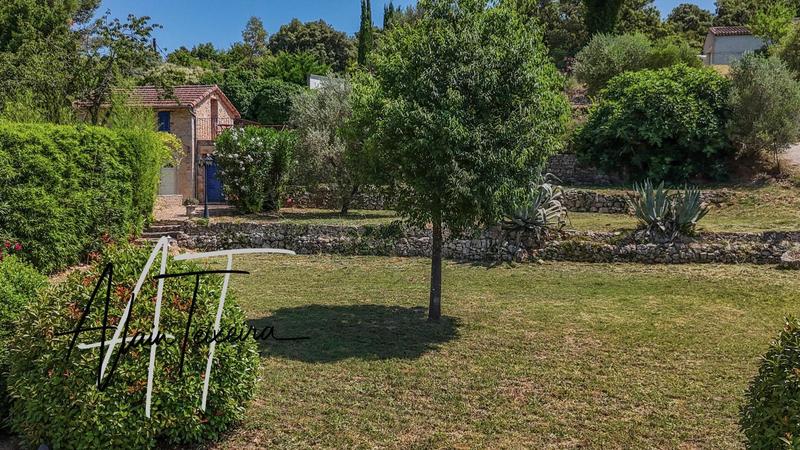 Maison - 60 m² - 4 pièces