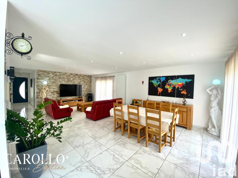 Maison - 110 m² - 5 pièces