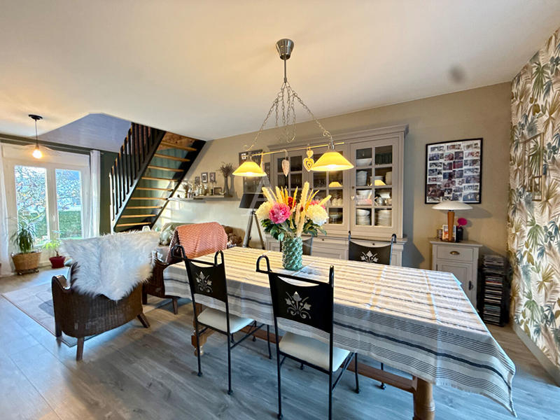 Maison - 139 m² - 6 pièces