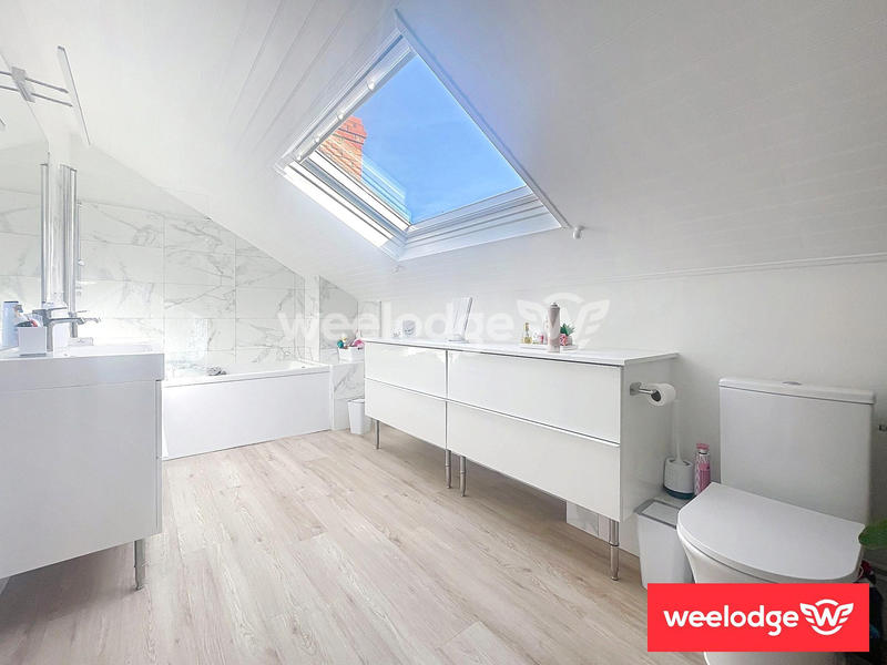 Maison ancienne - 158 m² - 9 pièces