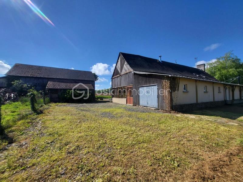 Maison de village - 220 m² - 6 pièces