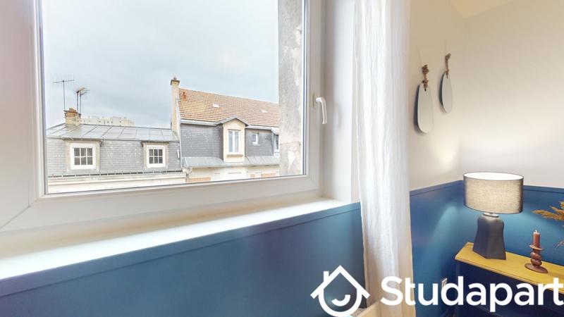 Chambre - 11 m² - 1 pièce