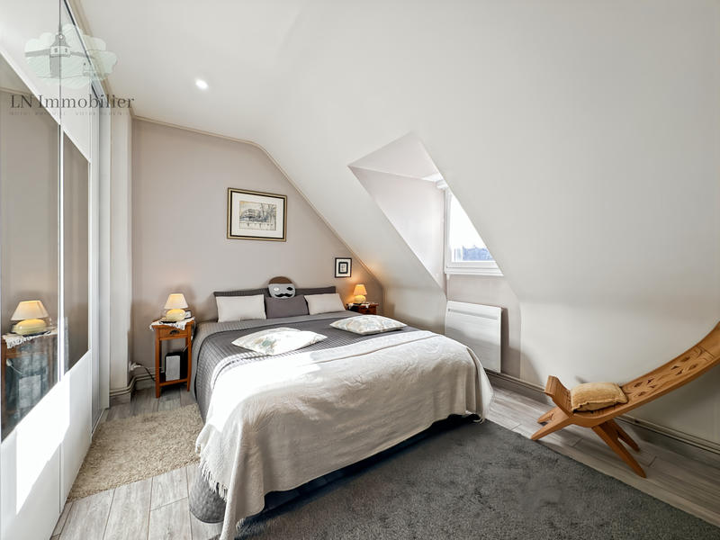 Maison - 92 m² - 5 pièces