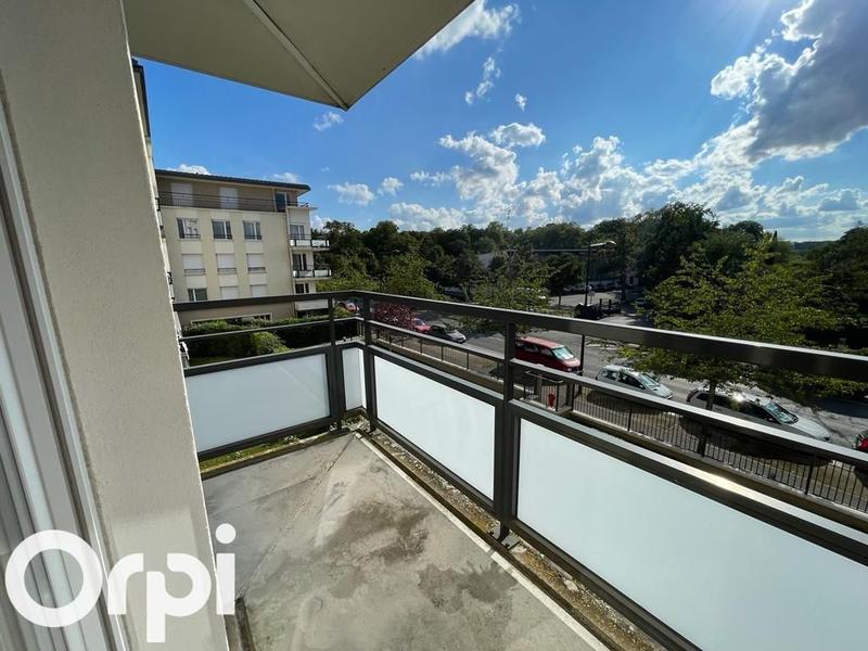 Appartement - 84 m² - 4 pièces