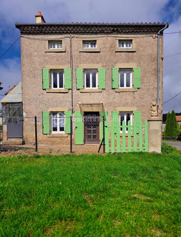 Maison - 99 m² - 6 pièces