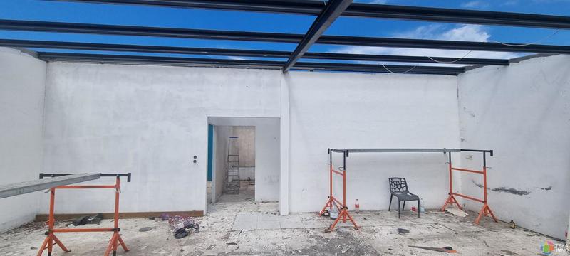 Local commercial - 391 m² - 1 pièce