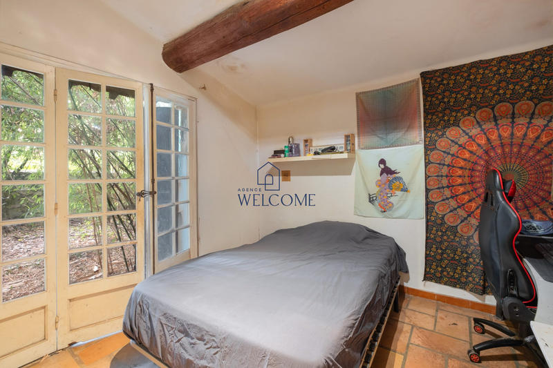 Maison traditionnelle - 150 m² - 5 pièces