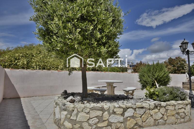 Maison - 140 m² - 7 pièces