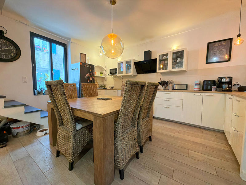 Maison - 110 m² - 5 pièces