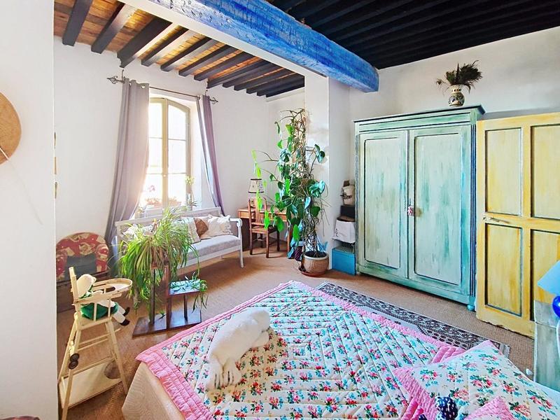 Maison de village - 234 m² - 6 pièces