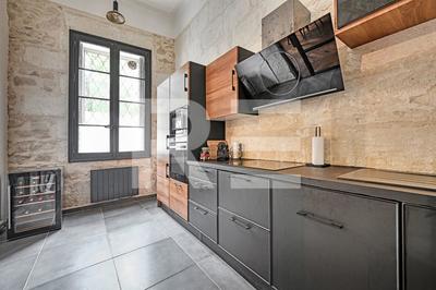 Appartement - 150 m² - 5 pièces