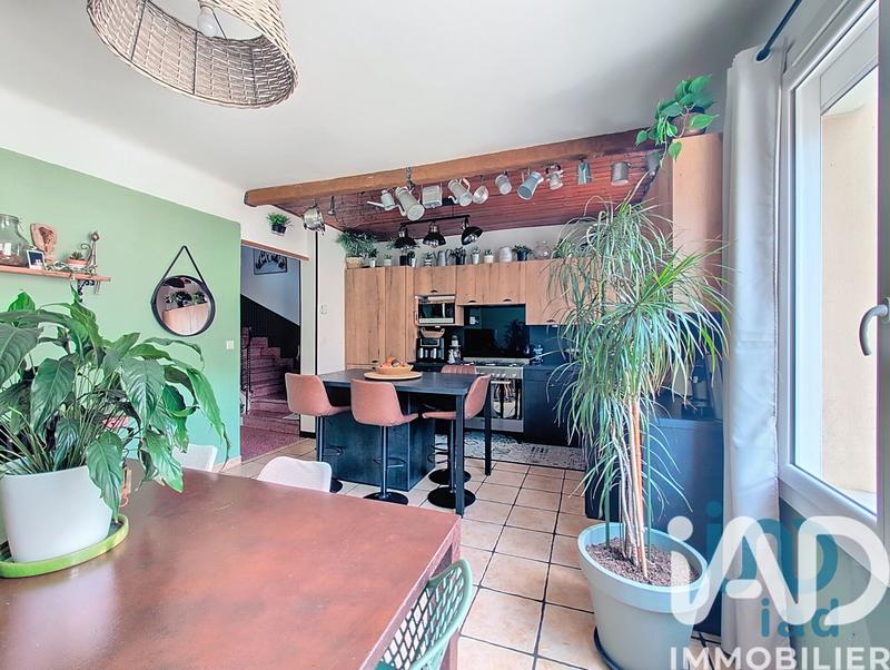 Maison de village - 90 m² - 3 pièces