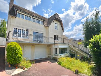 Maison ancienne - 132 m² - 6 pièces