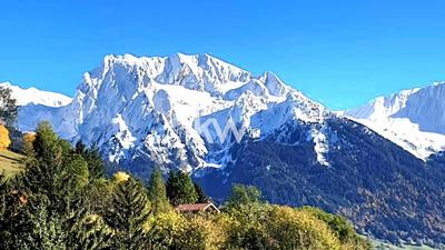 Châlet - 254 m² - 7 pièces