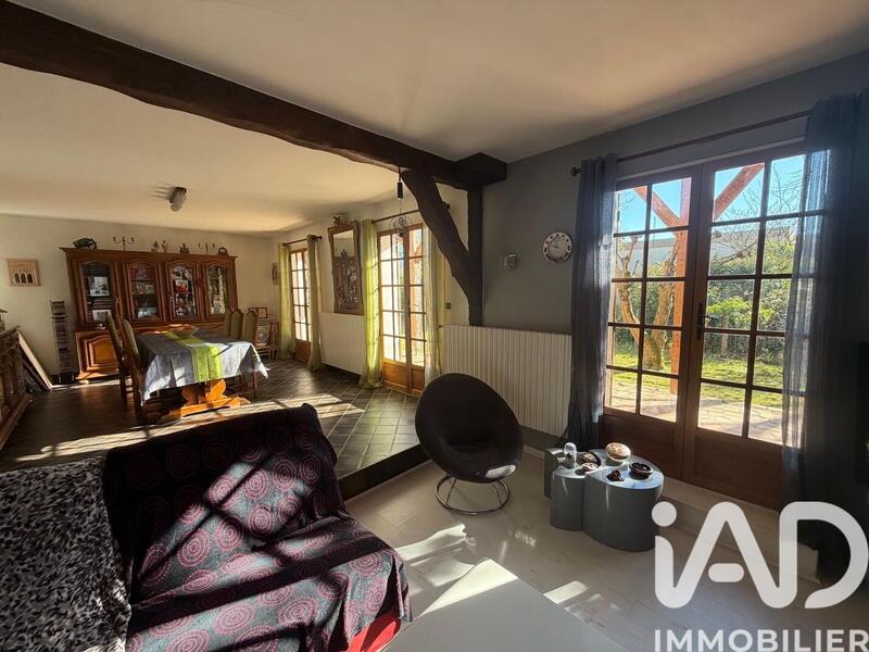 Maison - 111 m² - 4 pièces