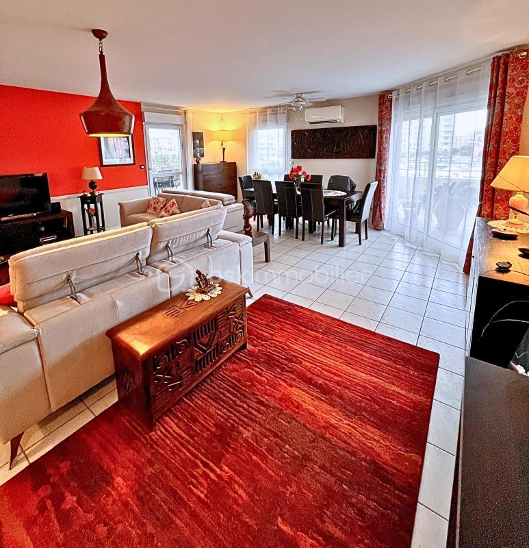 Appartement - 95 m² - 4 pièces