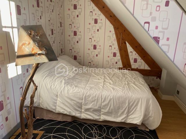 Maison traditionnelle - 119 m² - 6 pièces