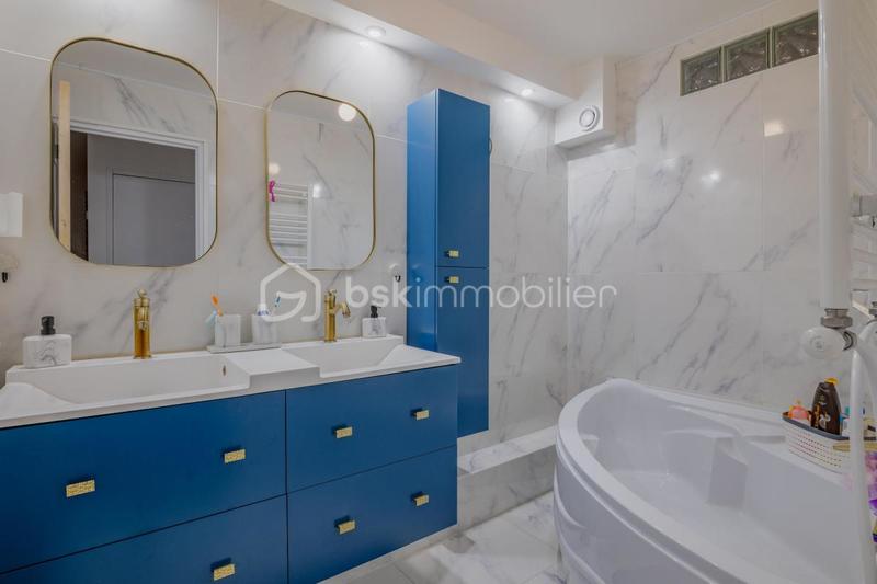 Duplex - 114 m² - 4 pièces