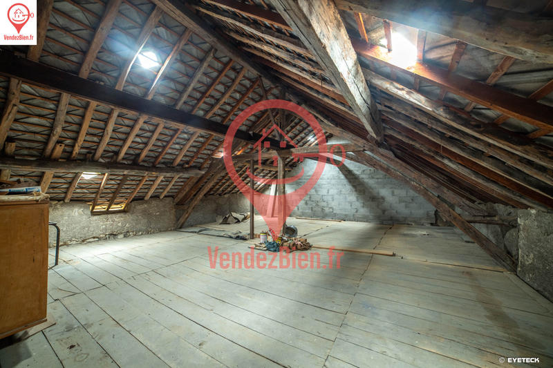 Maison de village - 94 m² - 5 pièces