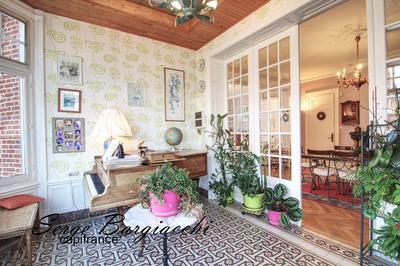 Maison bourgeoise - 214 m² - 8 pièces