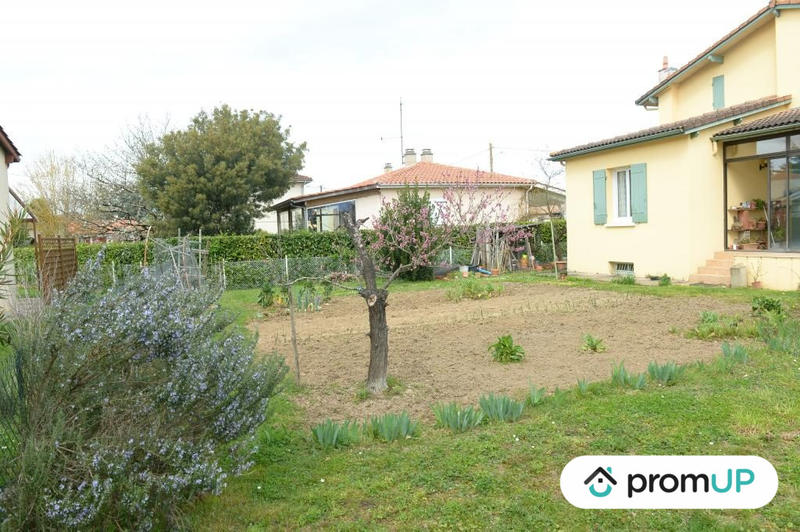 Maison traditionnelle - 140 m² - 5 pièces