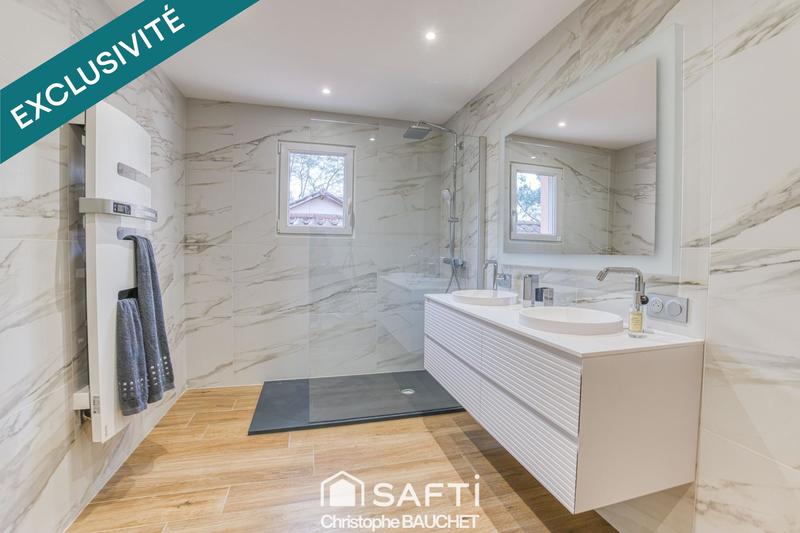 Villa - 213 m² - 6 pièces