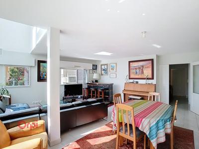 Appartement - 94 m² - 4 pièces