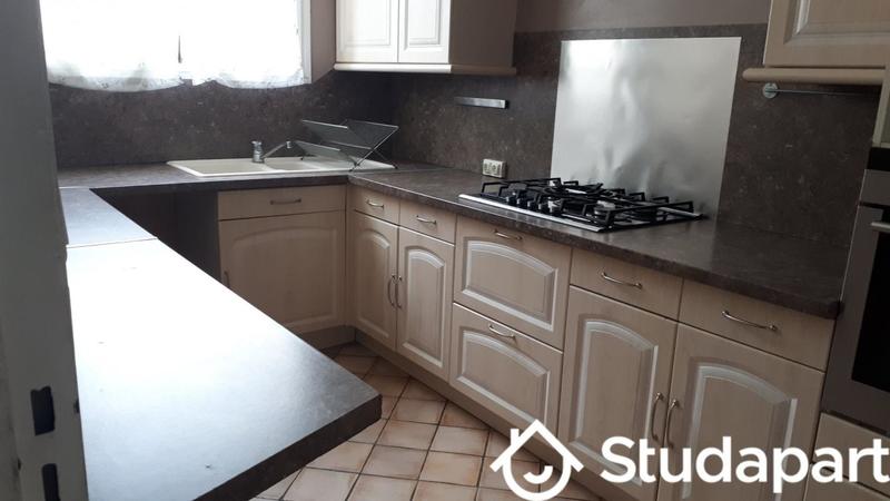 Chambre - 13 m² - 1 pièce